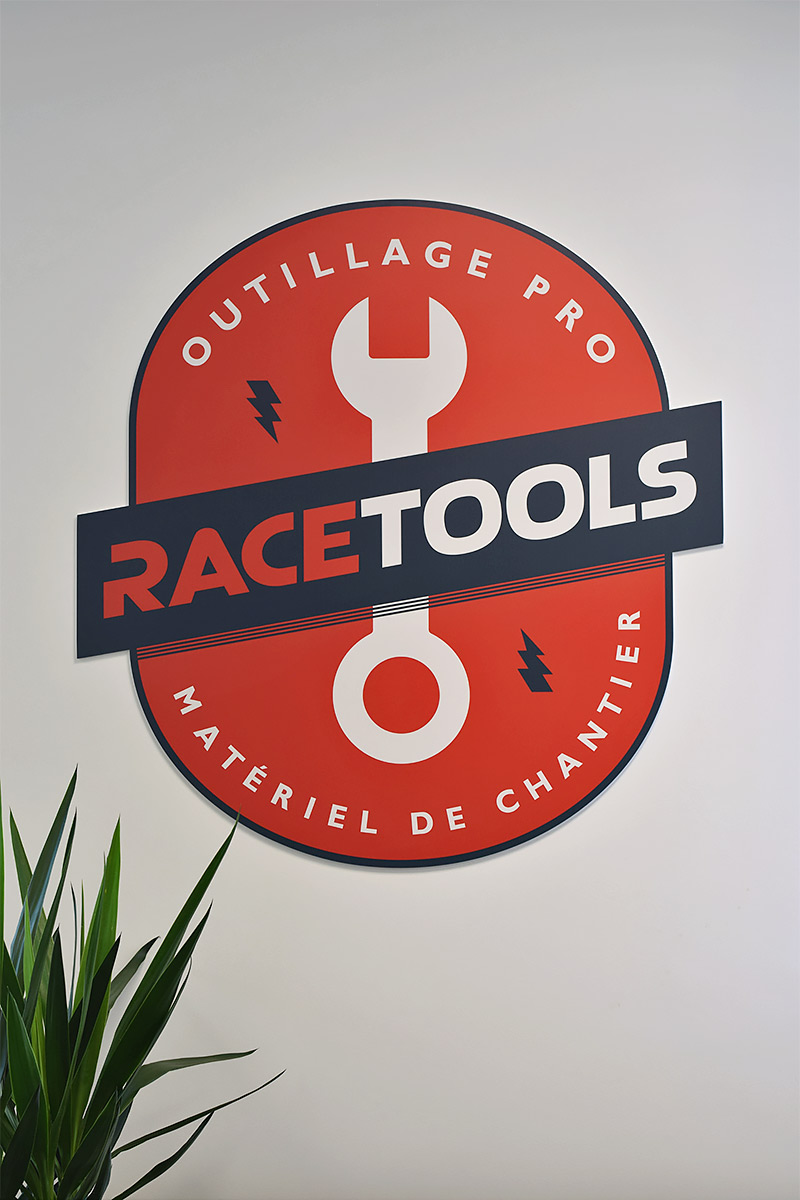 Racetools - Illustration panneau découpé